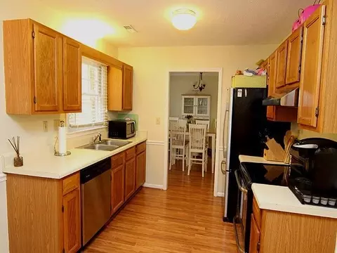 710 Cross Timbers Dr, Durham, NC 27713 photo 5