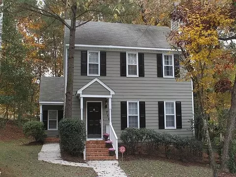 710 Cross Timbers Dr, Durham, NC 27713 photo 1
