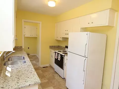 4301 Malvern Rd, Durham, NC 27707 photo 6