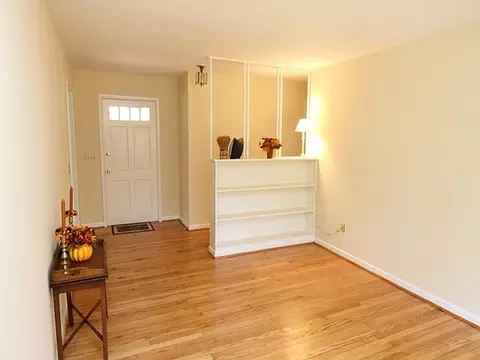 4301 Malvern Rd, Durham, NC 27707 photo 2