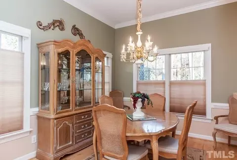 216 Firetree Ln, Cary, NC 27513 photo 7