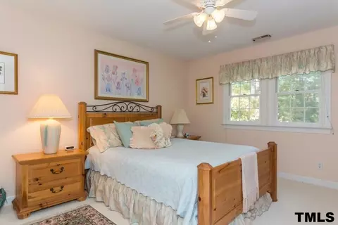216 Firetree Ln, Cary, NC 27513 photo 18
