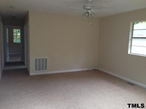 2526 Glendale Ave, Durham, NC 27704 photo 3