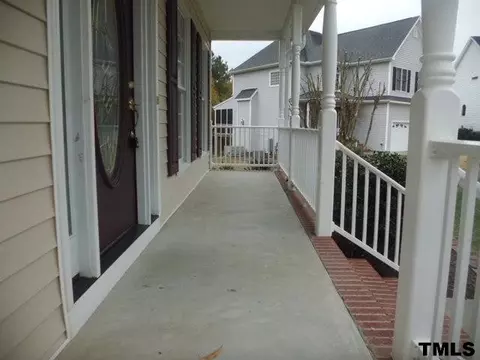 9404 Buggy Run Cir, Wake Forest, NC 27587 photo 2