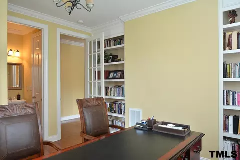 2126 Crigan Bluff Dr, Cary, NC 27513 photo 8
