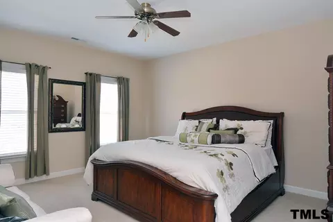 2126 Crigan Bluff Dr, Cary, NC 27513 photo 16