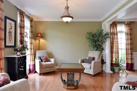 2126 Crigan Bluff Dr, Cary, NC 27513 photo 4