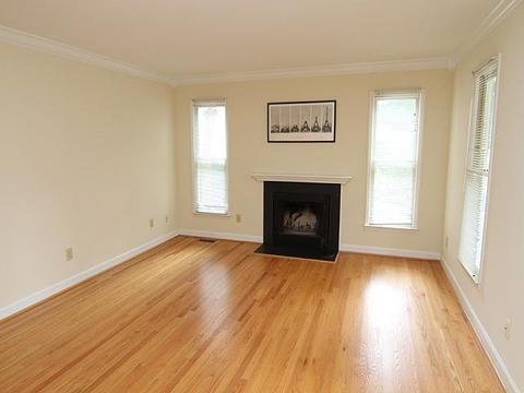 2512 Pickett Rd, Durham, NC 27705 photo 3