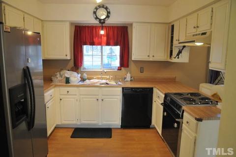 1500 Cotherstone Dr, Durham, NC 27712 photo 7