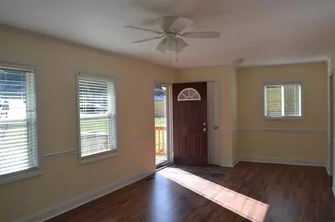 810 Lorain Ave, Durham, NC 27704 photo 4