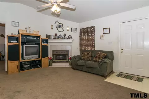 310 Old Roberts Rd, Benson, NC 27504 photo 8