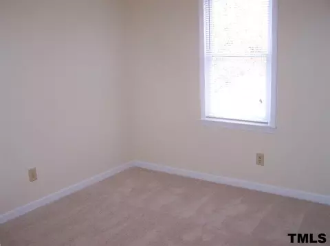 17 Sanders Rd, Benson, NC 27504 photo 8