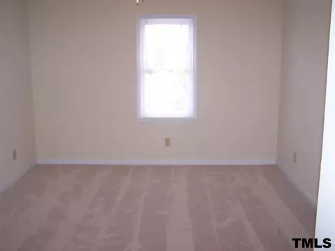 17 Sanders Rd, Benson, NC 27504 photo 6