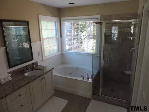 103 Tower Hamlet Dr, Cary, NC 27518 photo 16