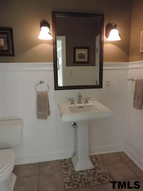 103 Tower Hamlet Dr, Cary, NC 27518 photo 11
