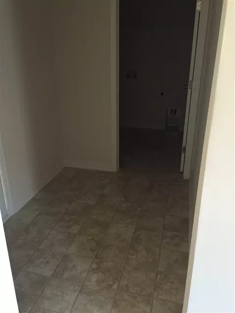 202 Kinnakeet Dr, Durham, NC 27704 photo 2