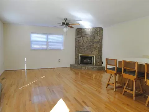5602 Birch Dr, Durham, NC 27712 photo 9