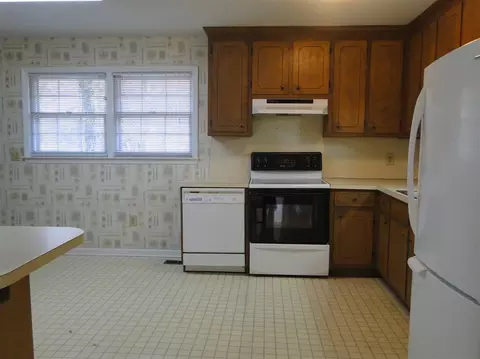 5602 Birch Dr, Durham, NC 27712 photo 3