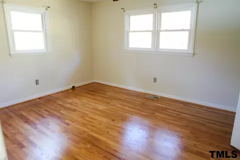 1200 Meadowbrook Dr, Garner, NC 27529 photo 7