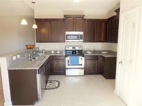 34 Quebec Dr, Pine Level, NC 27568 photo 4