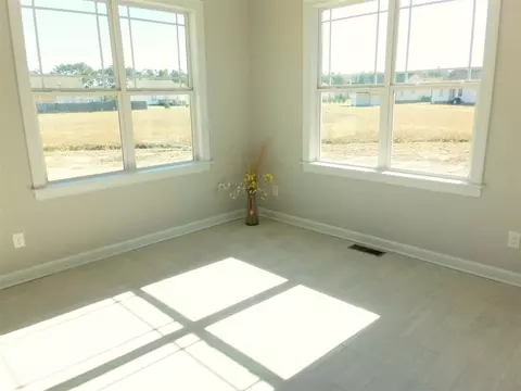 34 Quebec Dr, Pine Level, NC 27568 photo 8