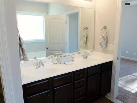 34 Quebec Dr, Pine Level, NC 27568 photo 12