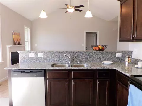 34 Quebec Dr, Pine Level, NC 27568 photo 5