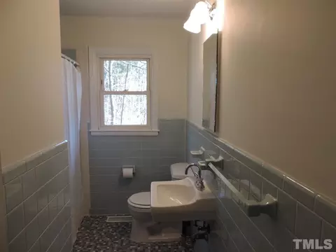 1337 Clinton Rd, Durham, NC 27703 photo 12