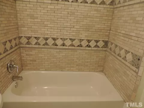 1337 Clinton Rd, Durham, NC 27703 photo 11