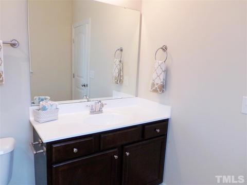 42 Quebec Dr, Selma, NC 27576 photo 14