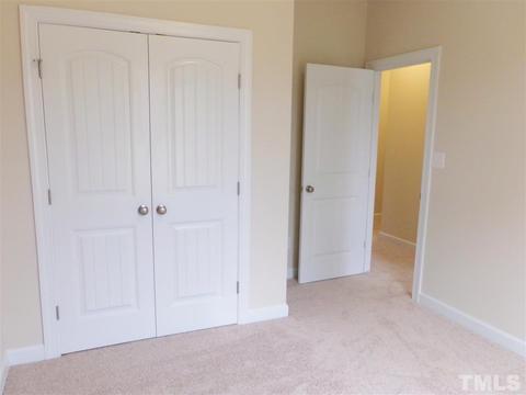 42 Quebec Dr, Selma, NC 27576 photo 17