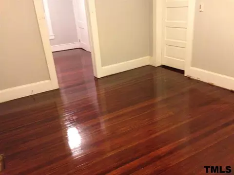 717 Eva St, Durham, NC 27701 photo 2