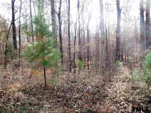3578 Glenn Rd, Durham, NC 27704 photo 2