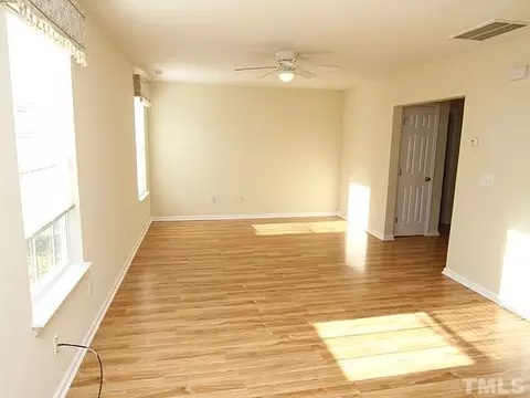 5306 Danube Ln, Durham, NC 27704 photo 3
