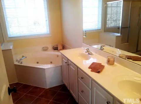 210 Oxcroft St, Cary, NC 27519 photo 14
