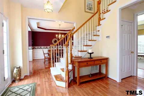 210 Oxcroft St, Cary, NC 27519 photo 2