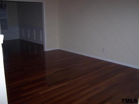 320 Glencoe Dr, Wake Forest, NC 27587 photo 2
