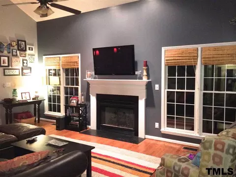 102 Maldon Dr, Cary, NC 27513 photo 4