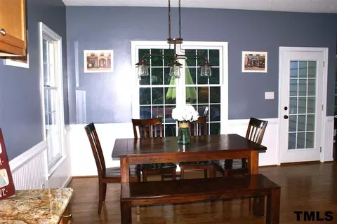 102 Maldon Dr, Cary, NC 27513 photo 5