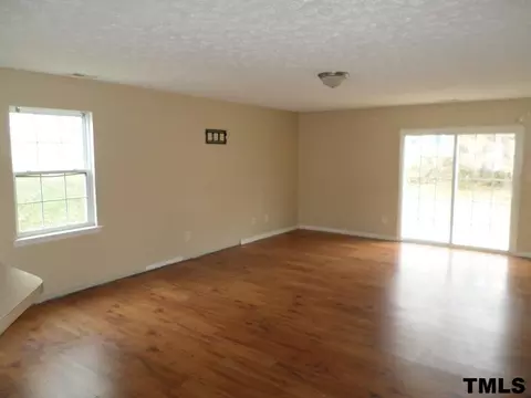 3107 Forrestal Dr, Durham, NC 27703 photo 3