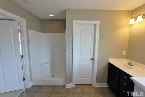 20 Junewood Ln, Youngsville, NC 27596 photo 15