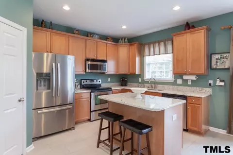 704 Cheselden Dr, Durham, NC 27713 photo 6