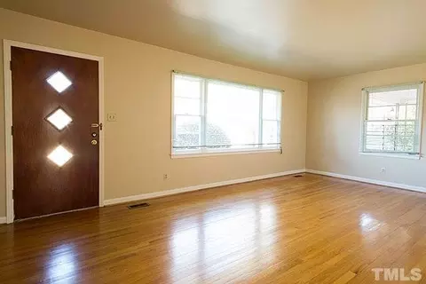 311 E Alton St, Durham, NC 27705 photo 4