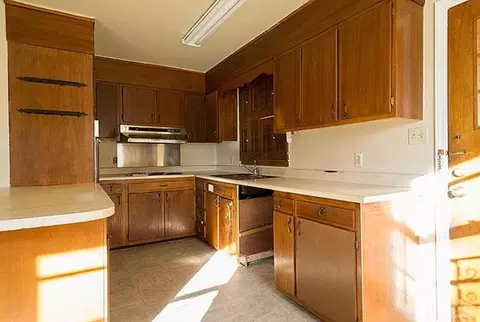 311 E Alton St, Durham, NC 27705 photo 9