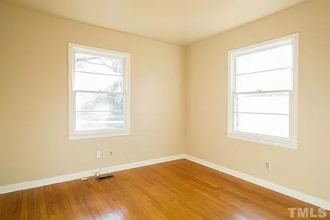 311 E Alton St, Durham, NC 27705 photo 15