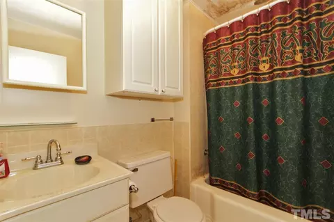 400 E Forrest Dr, Mebane, NC 27302 photo 11