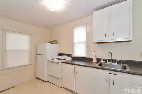 400 E Forrest Dr, Mebane, NC 27302 photo 7