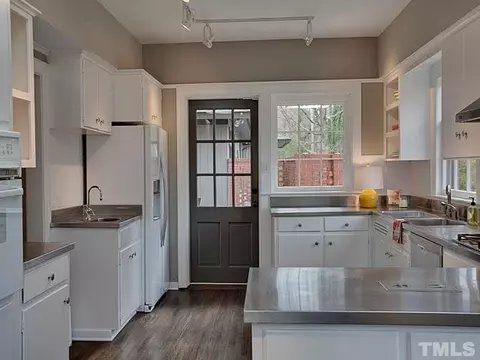 3812 Dover Rd, Durham, NC 27707 photo 10