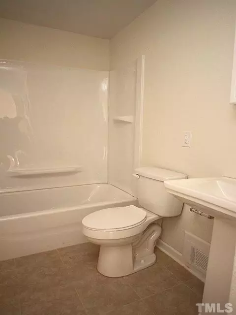 221 Colleton Rd, Raleigh, NC 27610 photo 13