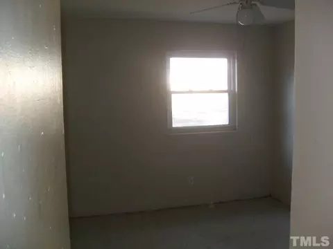 10 Kramer Pl, Durham, NC 27703 photo 8